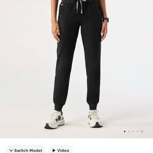 Figs Zamora Black Jogger Scrub Pants XS